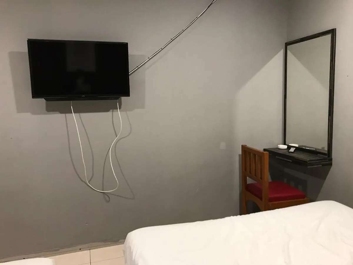 Oyo 90487 K Threegod Hotel Johor Bahru