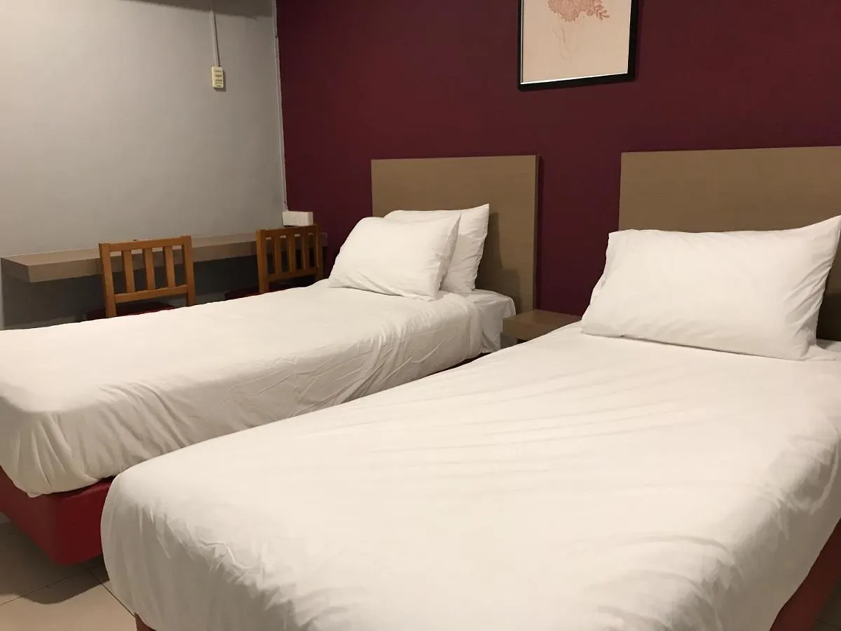 Oyo 90487 K Threegod Hotel Johor Bahru
