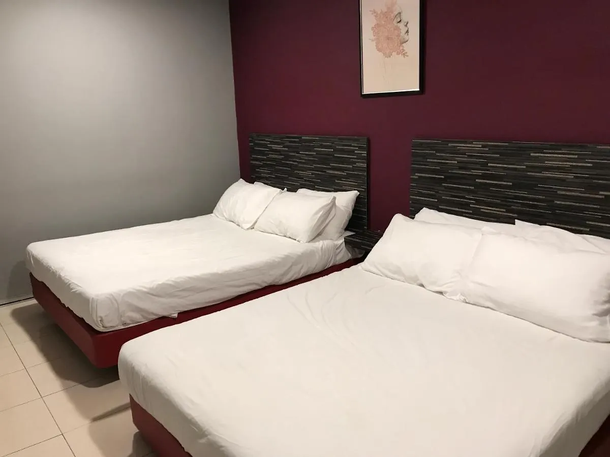 Oyo 90487 K Threegod Hotel Johor Bahru 2*,  Malaysia