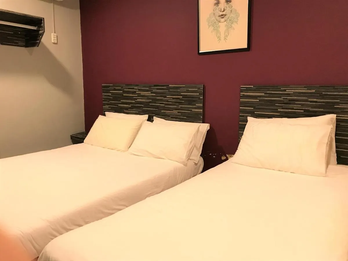 Oyo 90487 K Threegod Hotel Johor Bahru