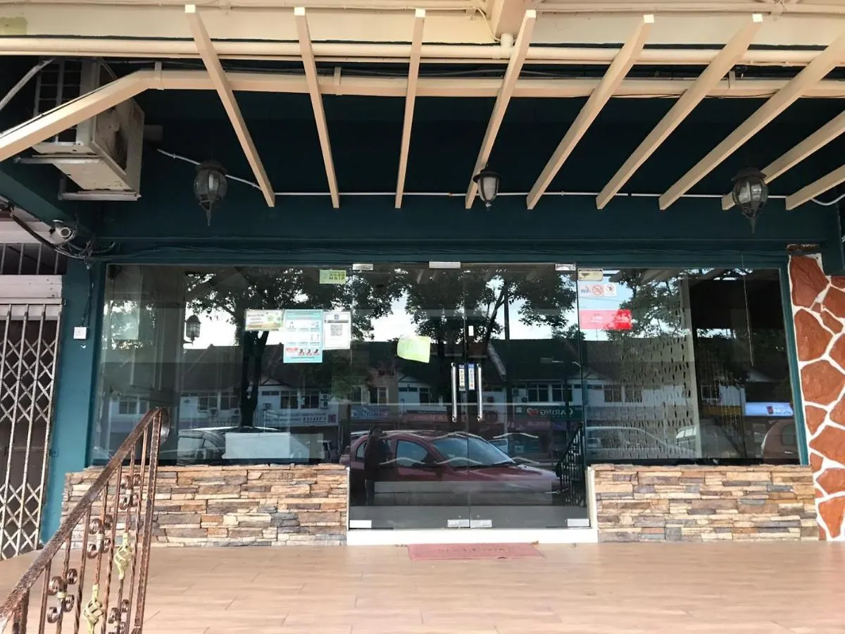 ג'והור בהרו Oyo 90487 K Threegod Hotel